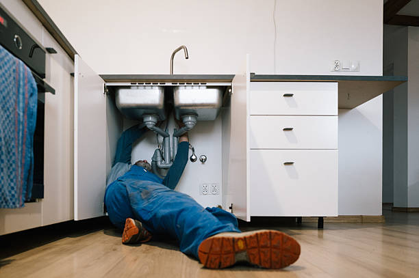 Professional Leak Detection technician working in Wakefield, KS
